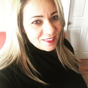 Meet your Posher, Marisa